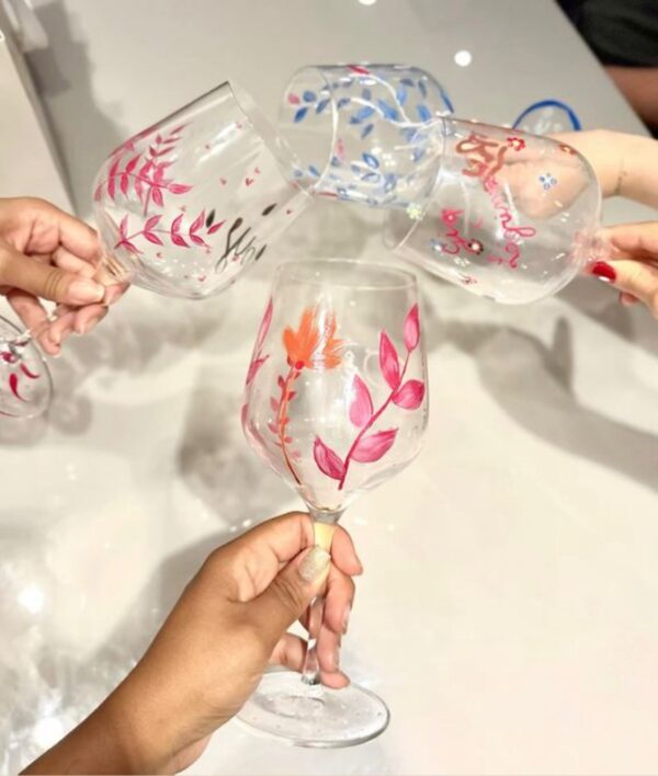 Sangría, Paint & Skin Care – 1 Ticket por $60.00 - Image 4