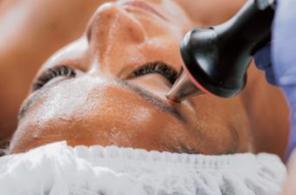 Tecnología clínica y facial antienvejecimiento avanzado en Pure Skin Spa Estetique, Bayamón.