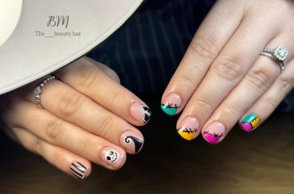 Manicura temática de Jack Skellington y detalles neón en hard gel por The Beauty Bar, Utuado PR.