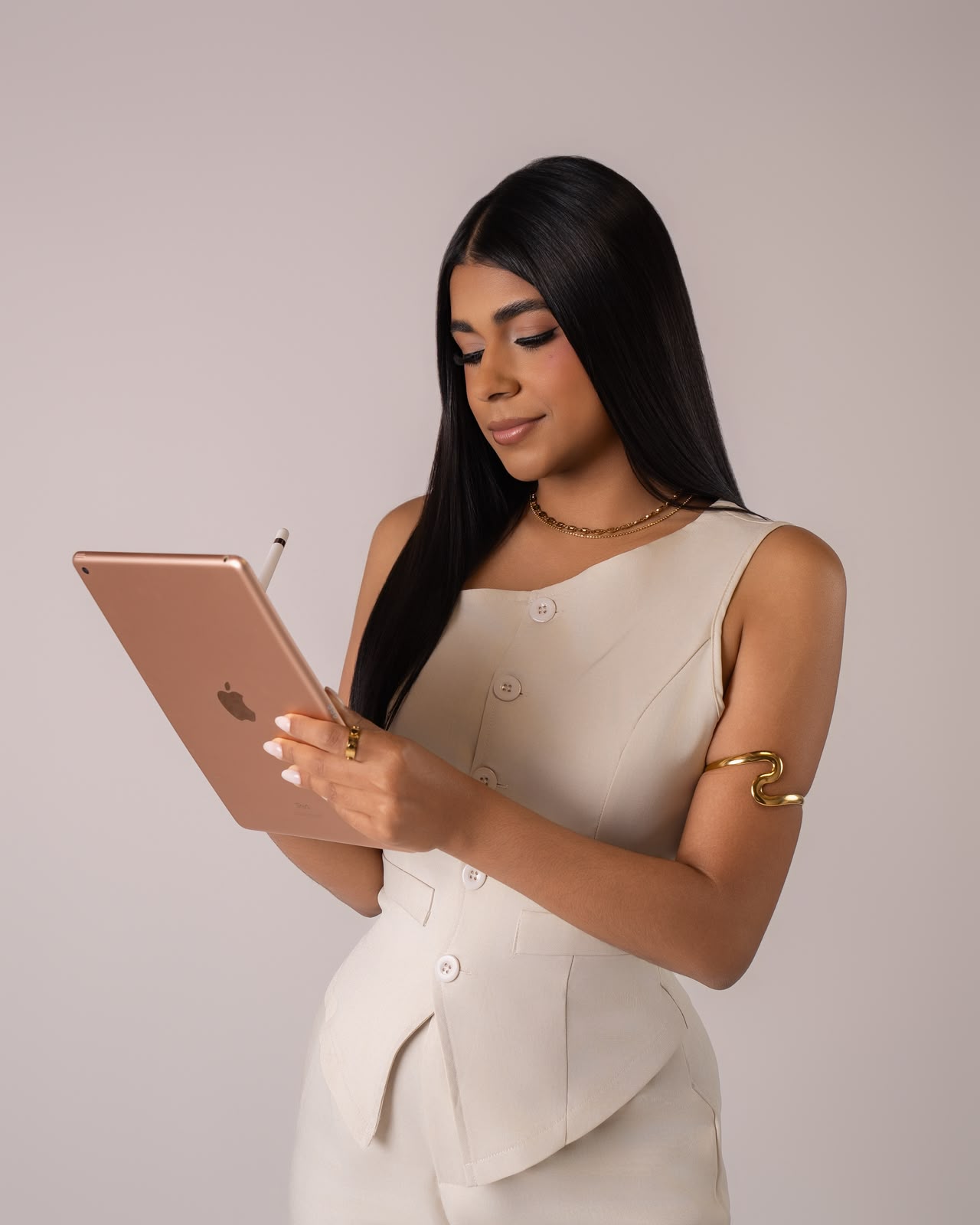 Shakira Lopez